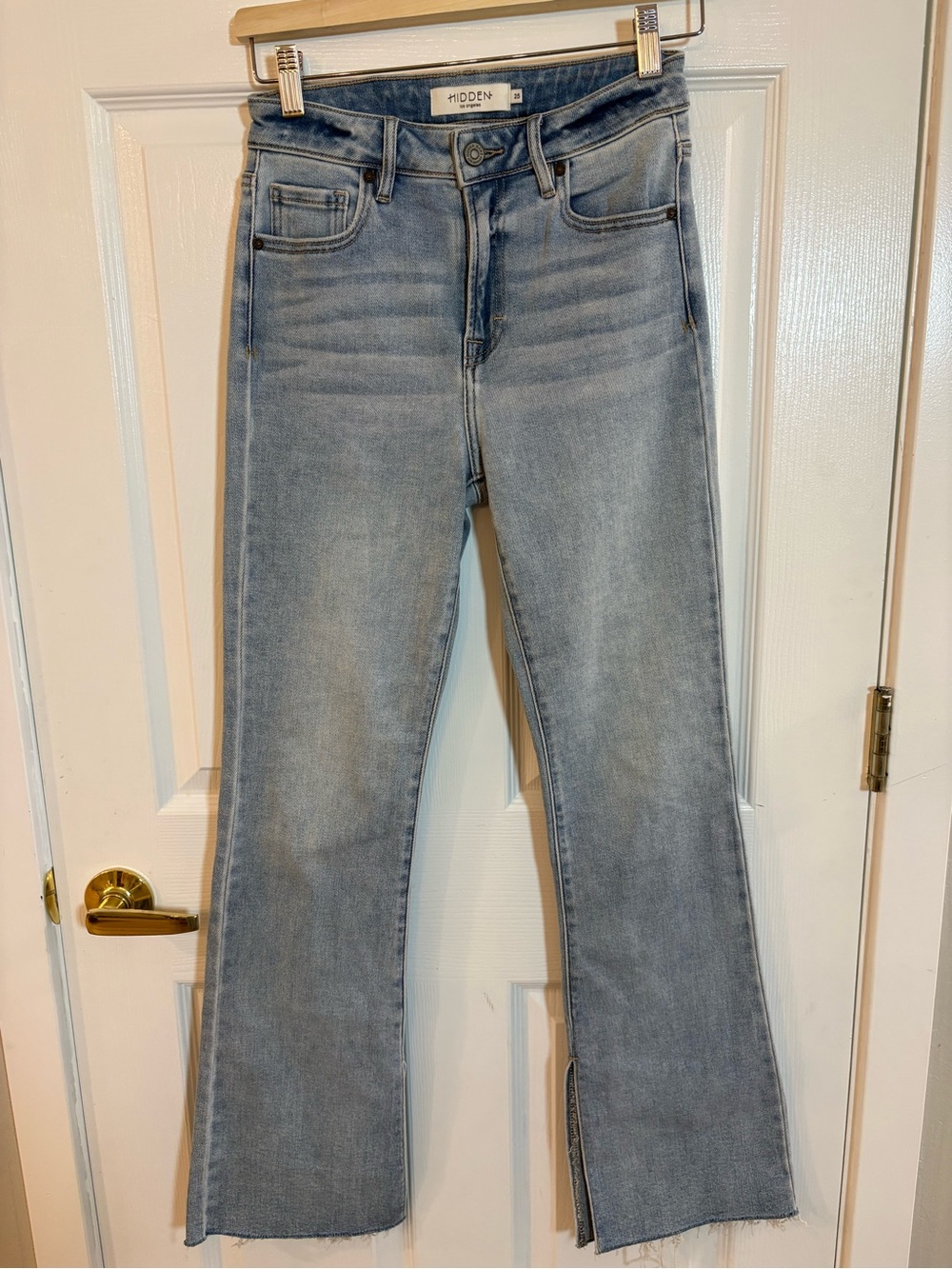 Hidden Jeans Size 25 High Rise Kick Flare Raw Hem Side Slit Light Wash Jeans